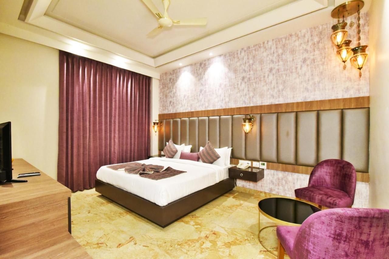 Infa - 400m From Golden Temple Hotel 3*