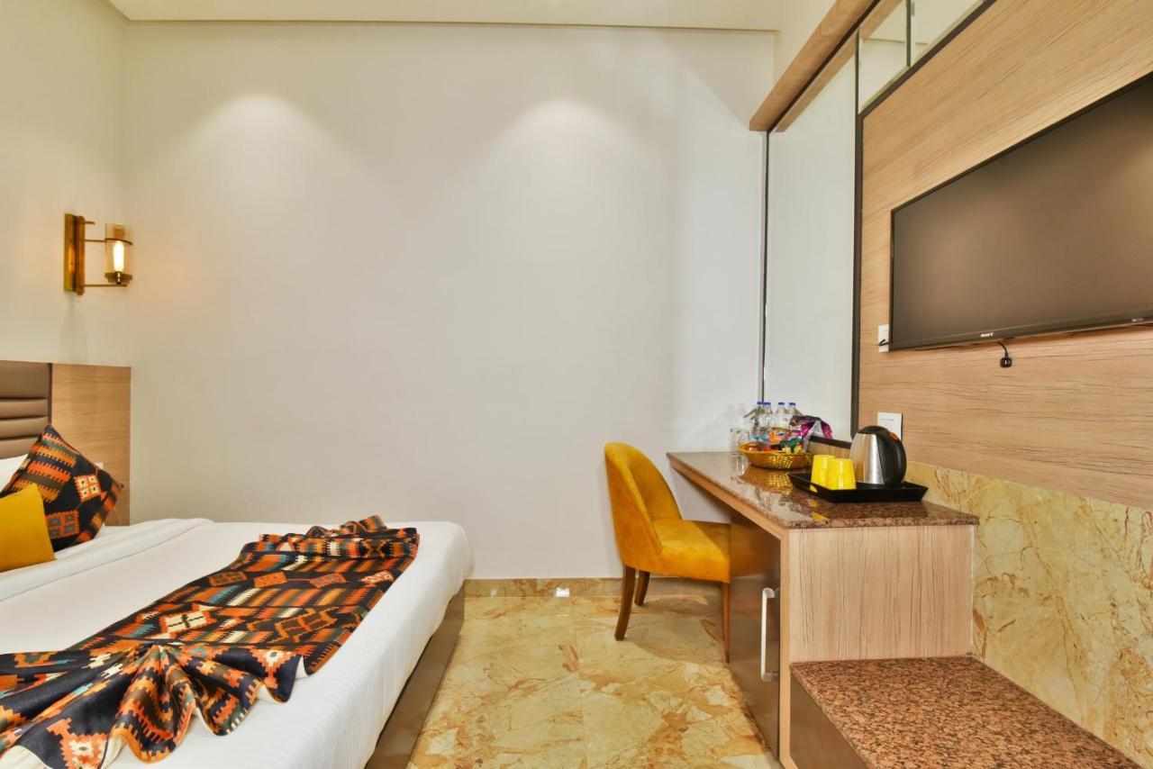 Infa - 400m From Golden Temple Hotel