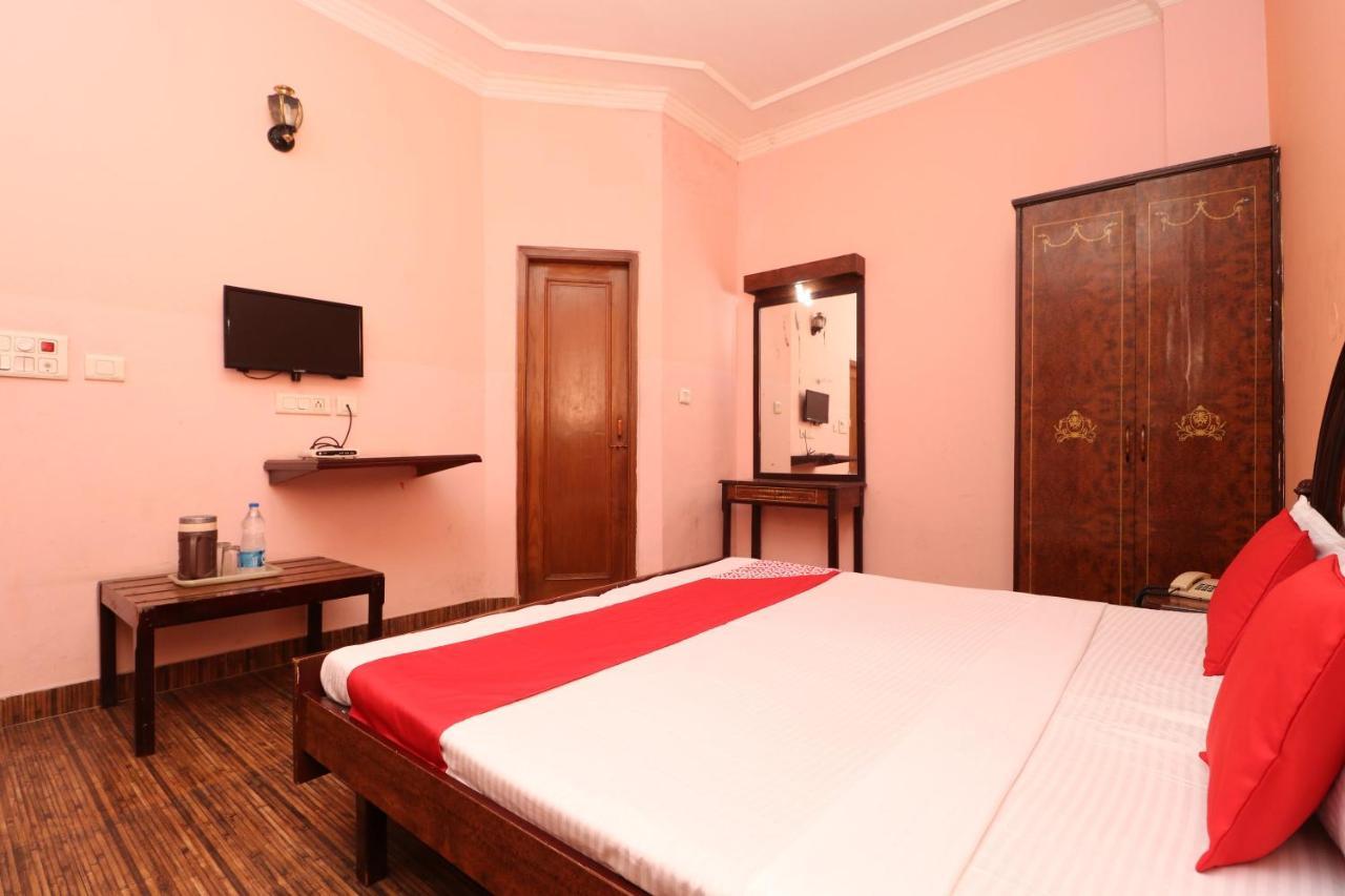 Hotel Vaccinated Staff - Capital O 35965 Kishore Castle 3*