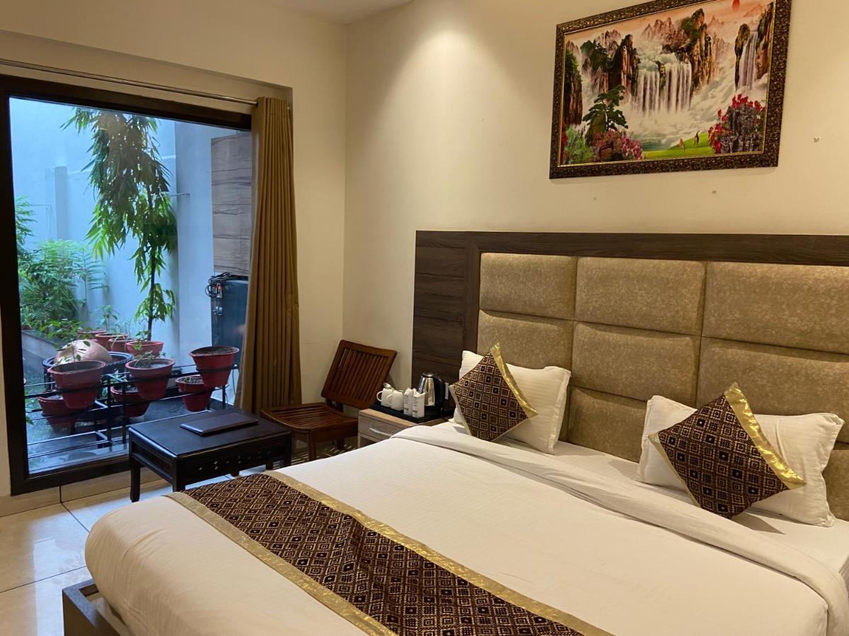 Hotel Exotic - 5 Min Walk From Golden Temple 4*