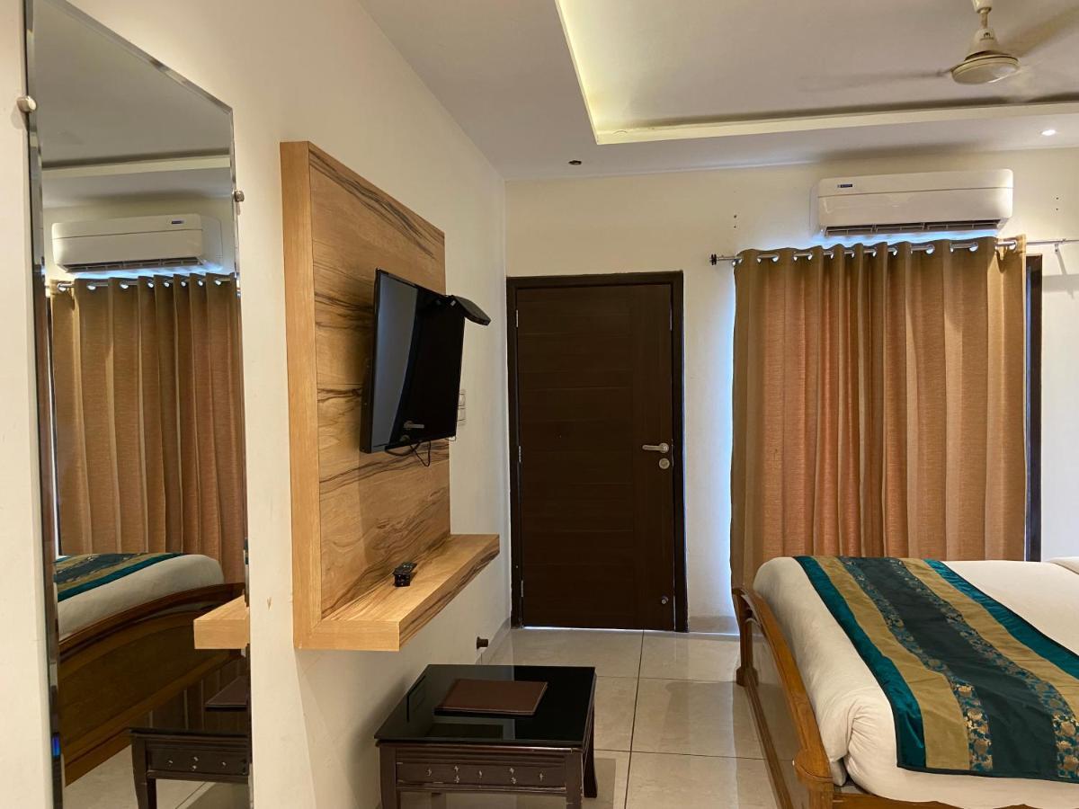 Exotic - 5 Min Walk From Golden Temple 4*
