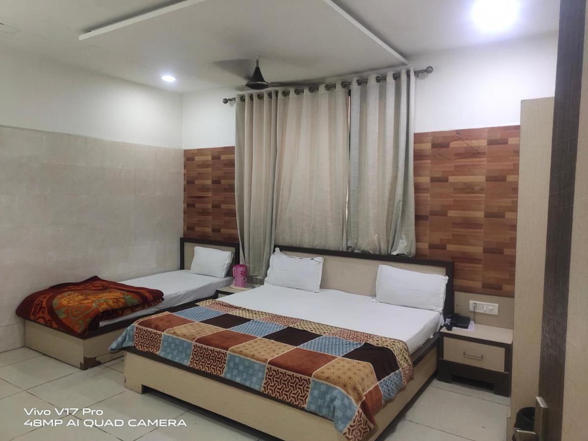 Raj Tirath Niwas Amritsar