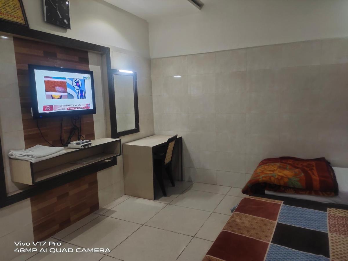 Raj Tirath Niwas Hotel 3*
