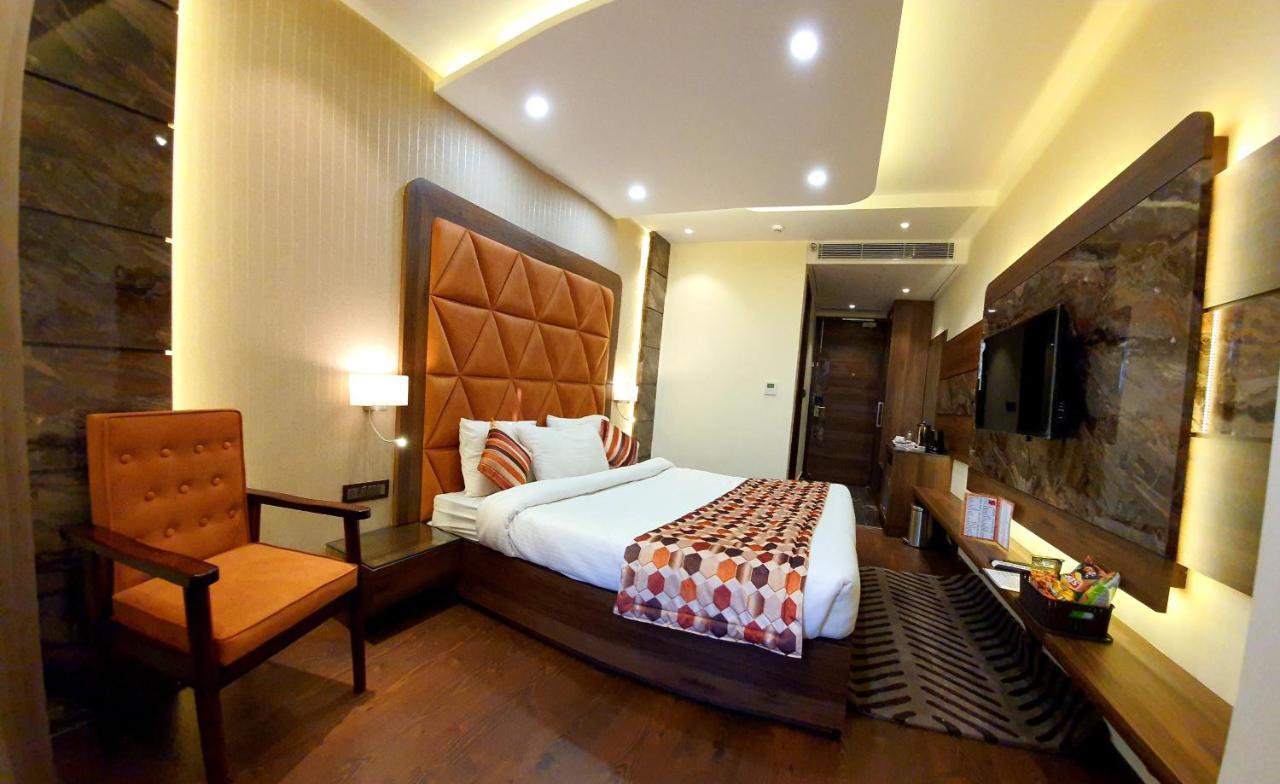 Makhan Residency Hotel Amritsar