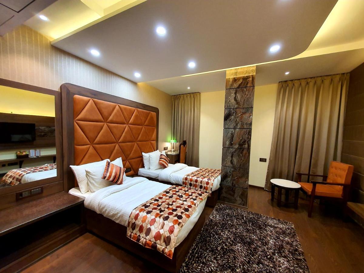 Makhan Residency Hotel 3*