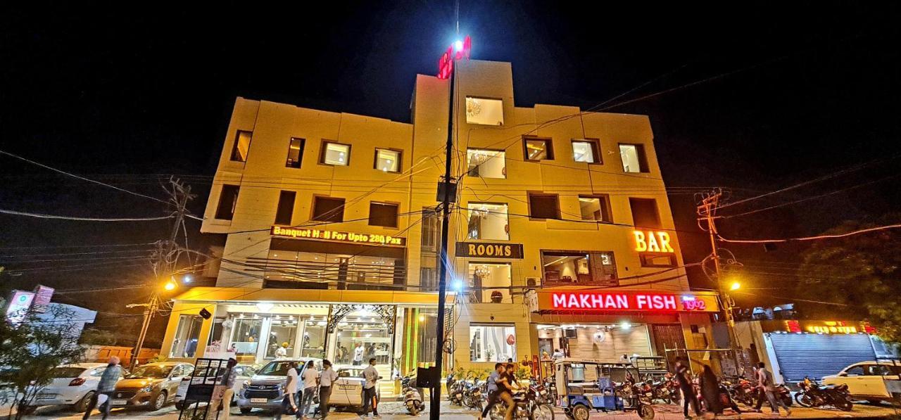 Makhan Residency Hotel 3*