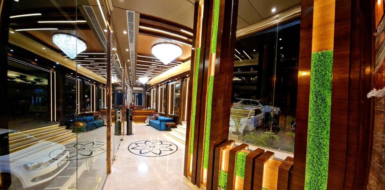 Hotel Makhan Residency
