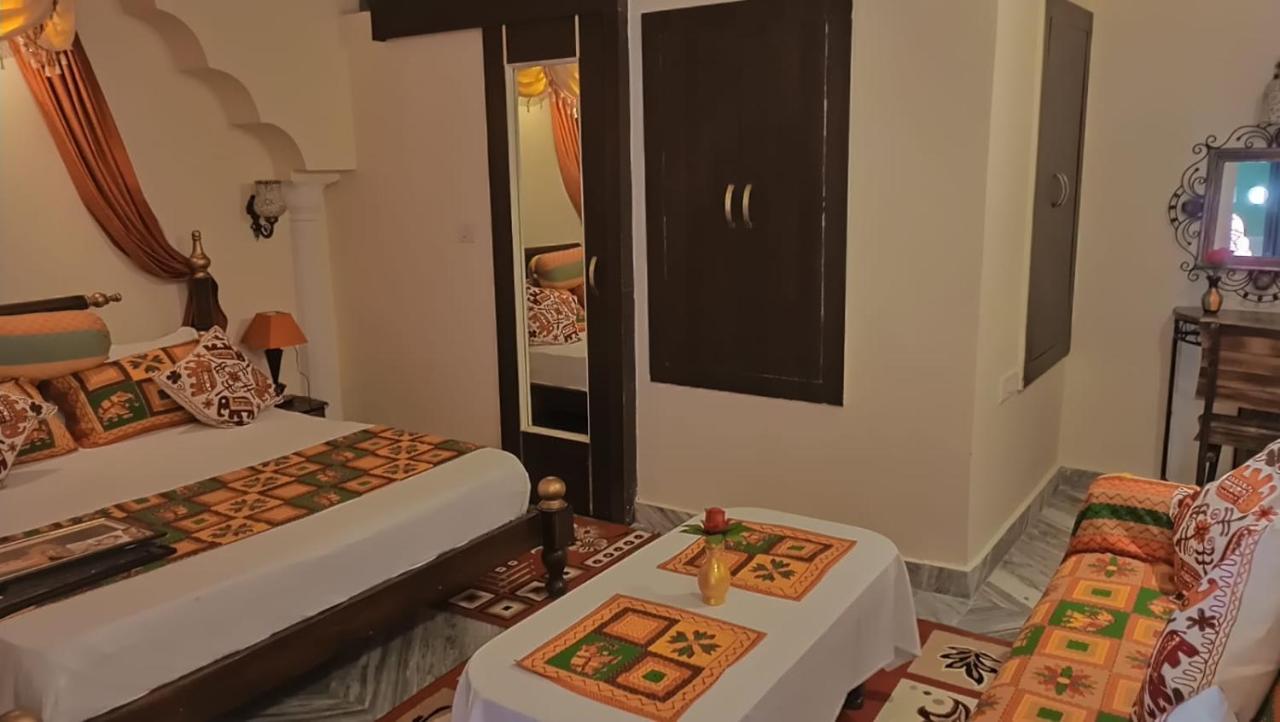Ganesha Palace Hotel