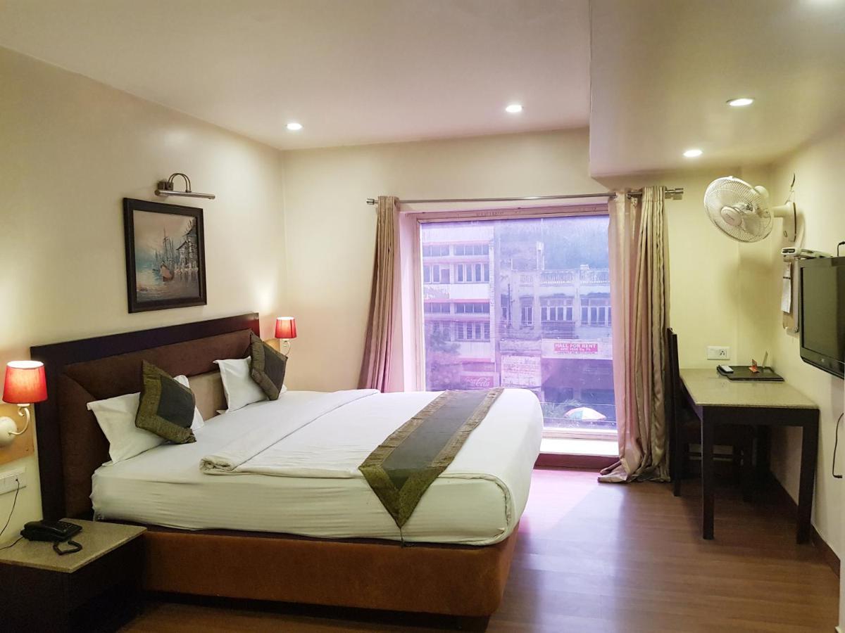 Hotel Fairway 3*