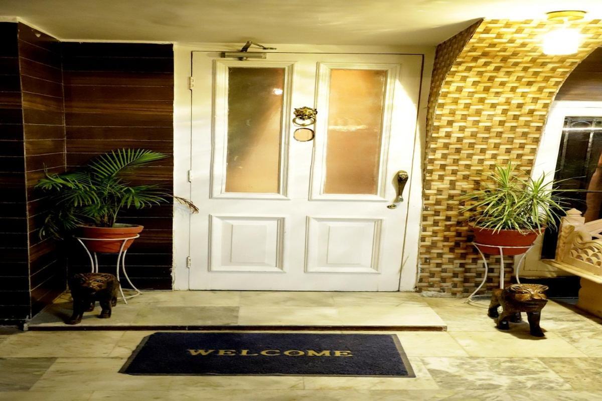 Hotel Ganesha Palace