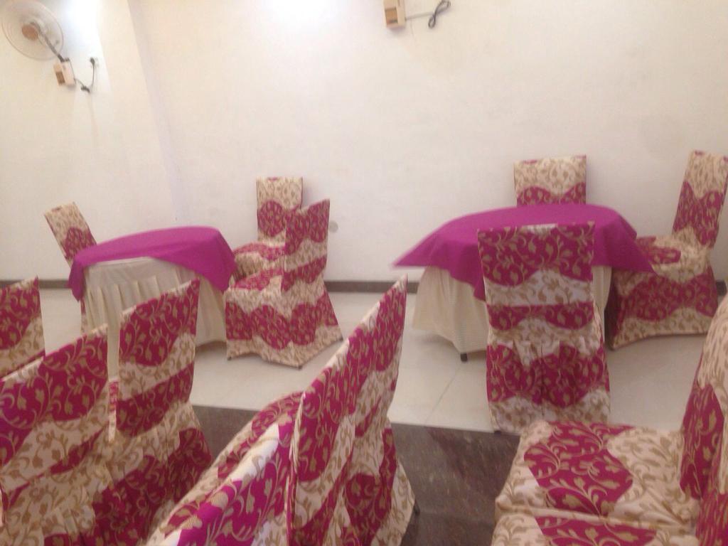 Hotel M.a. International 3*