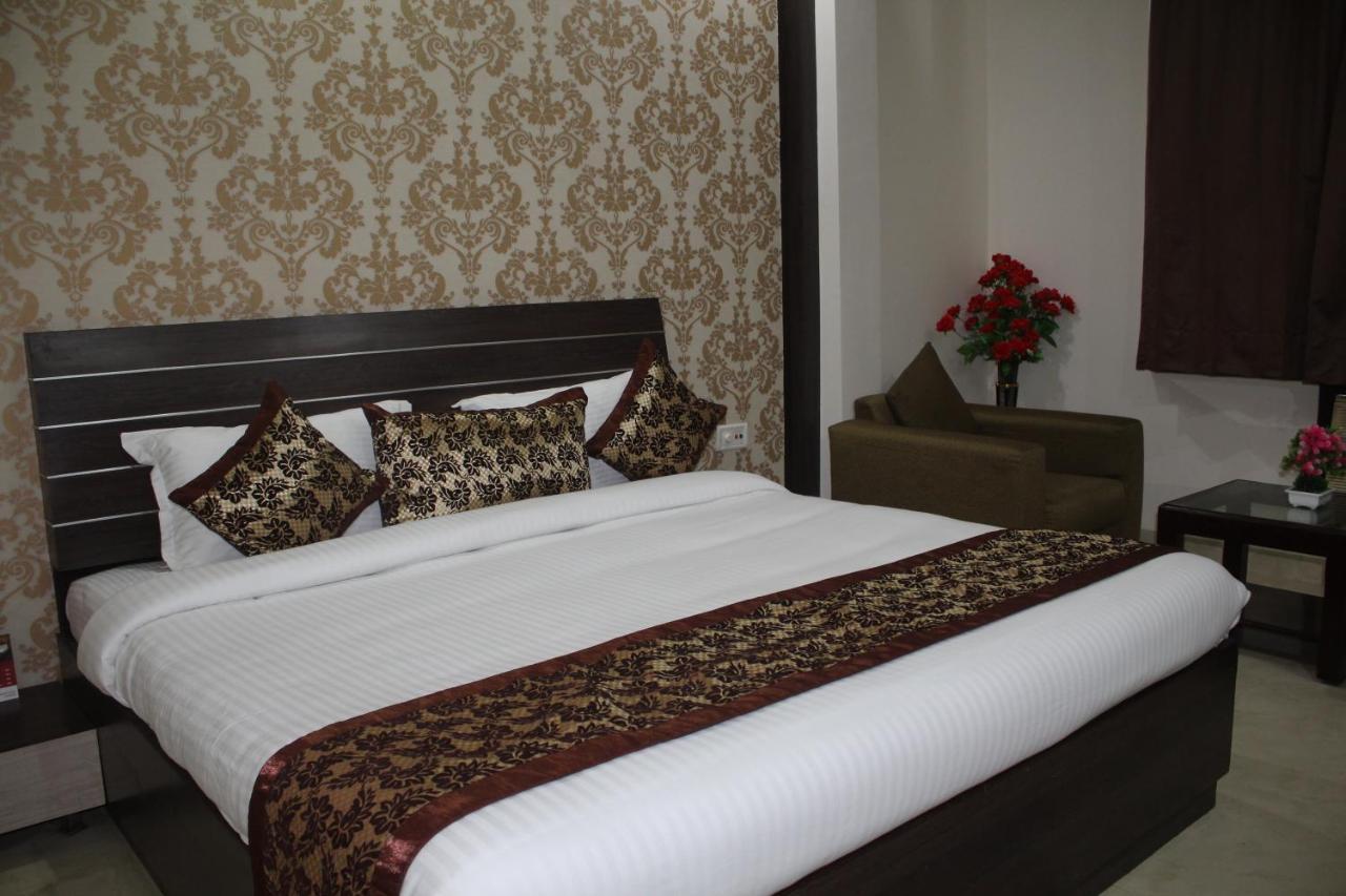 Infinity Rubystone Express Hotel 3*