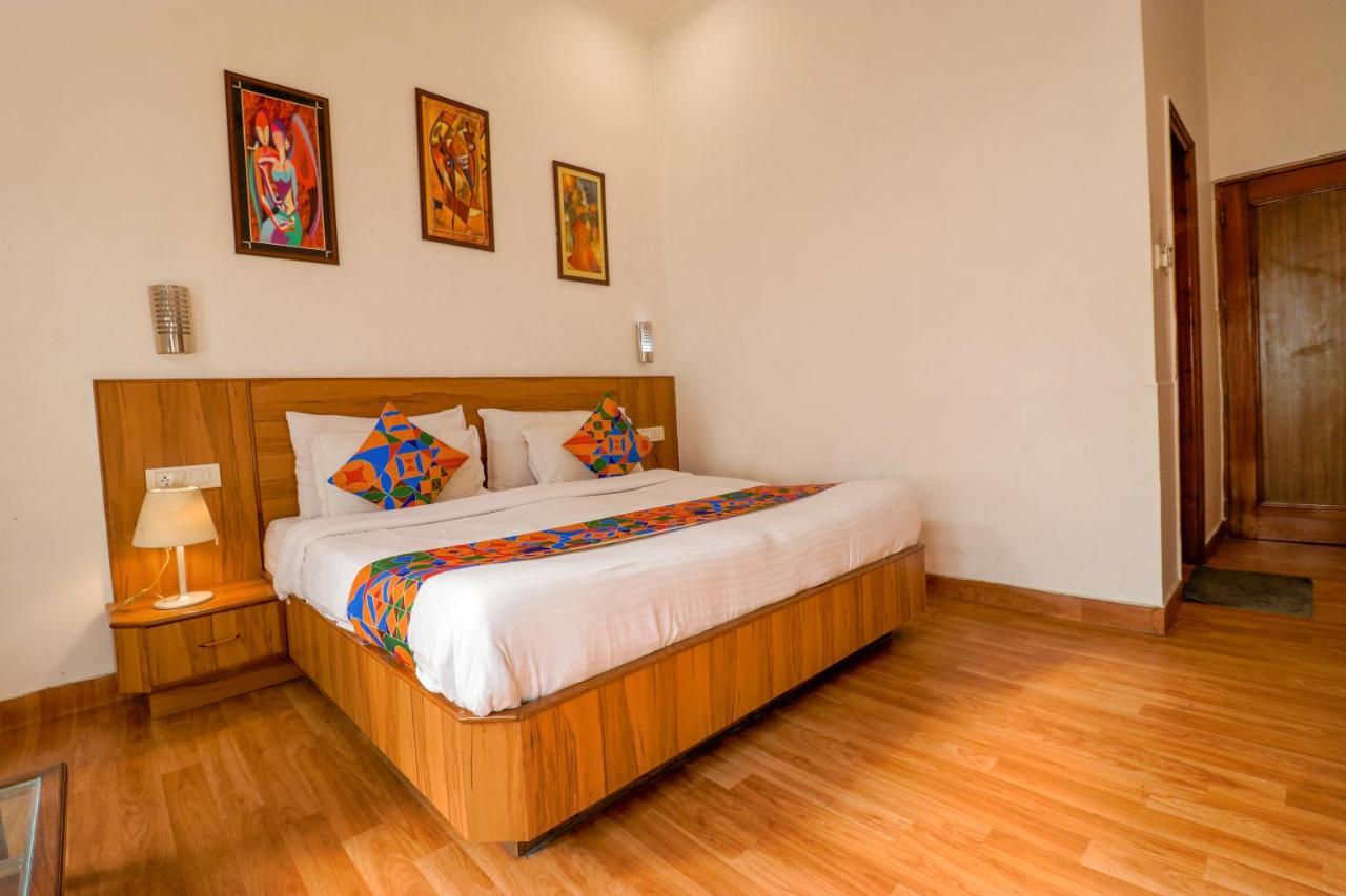 Fabhotel Ricky International 3*