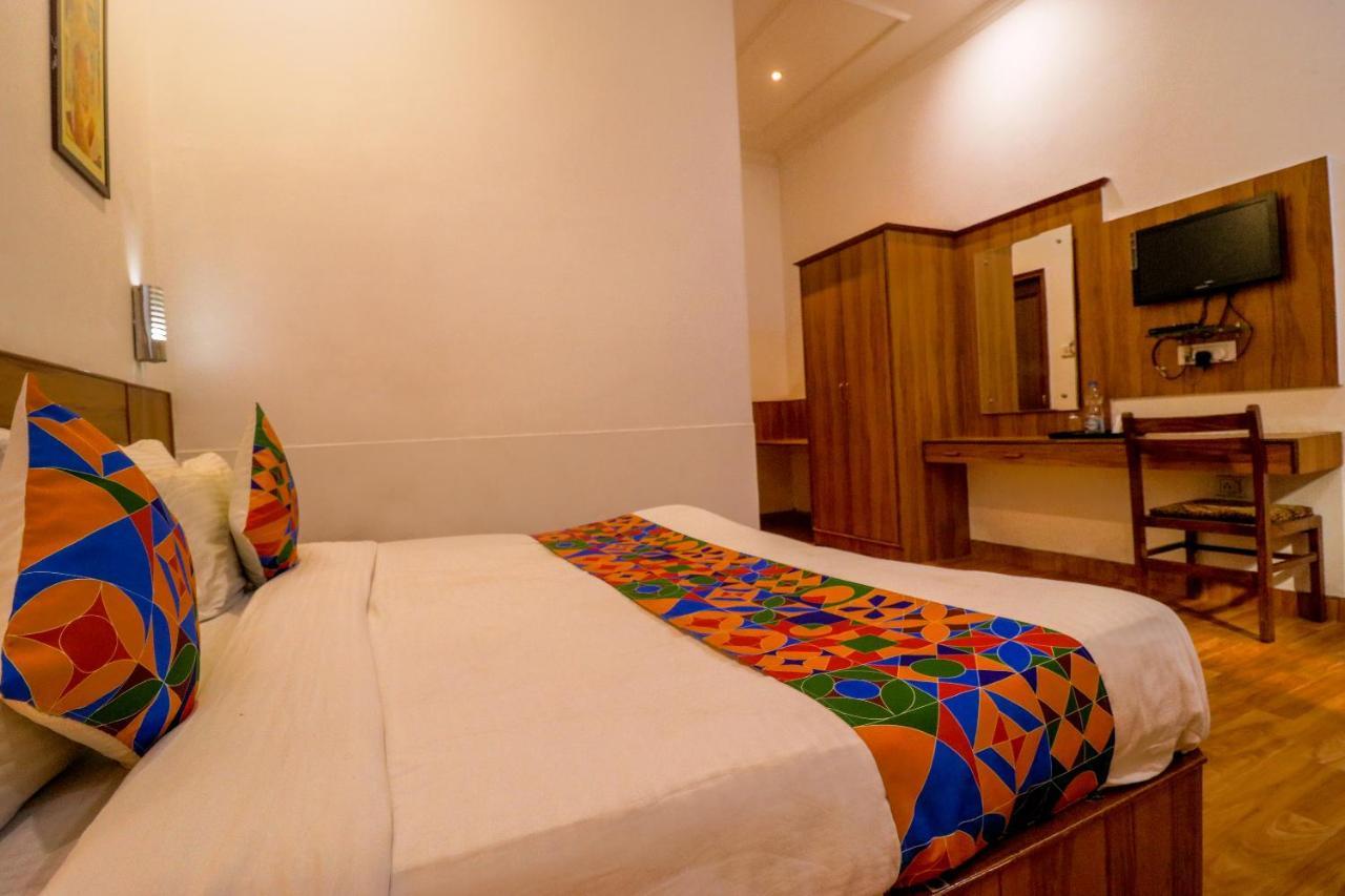 Hotel Fabhotel Ricky International 3*