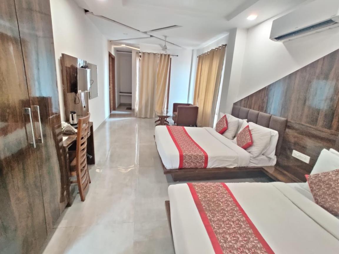 Super Collection O Near Railway Station 3* Amritsar