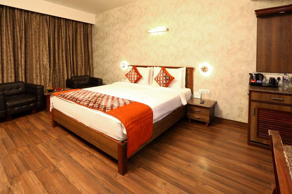 Hotel Comfort Alstonia Amritsar