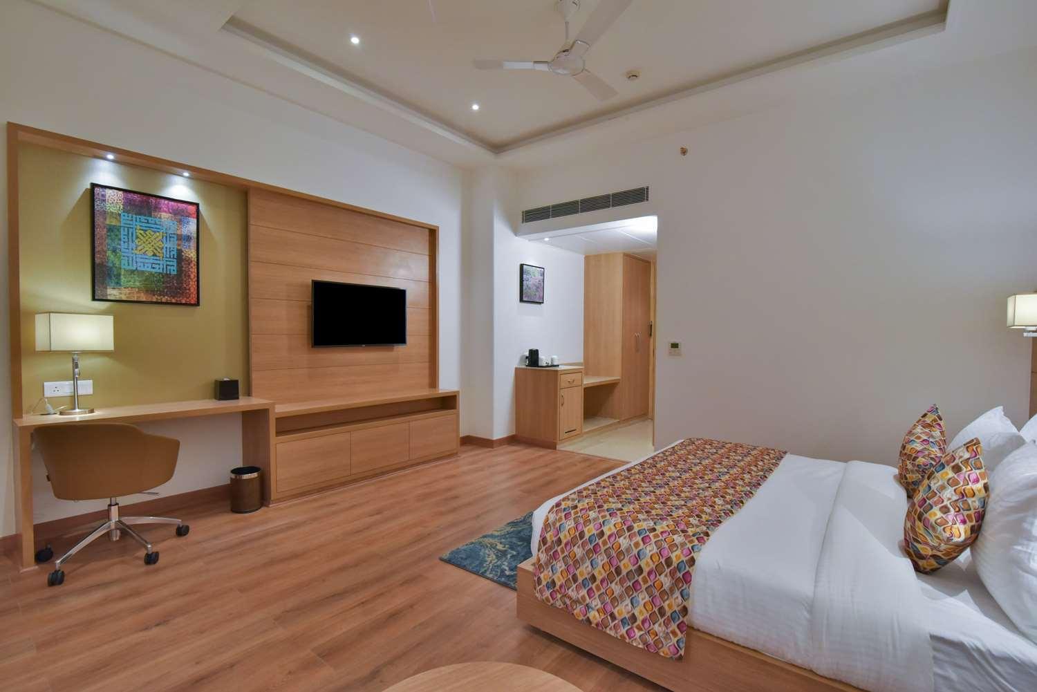 Hotel Surestay By Western Heritage Walk 4*