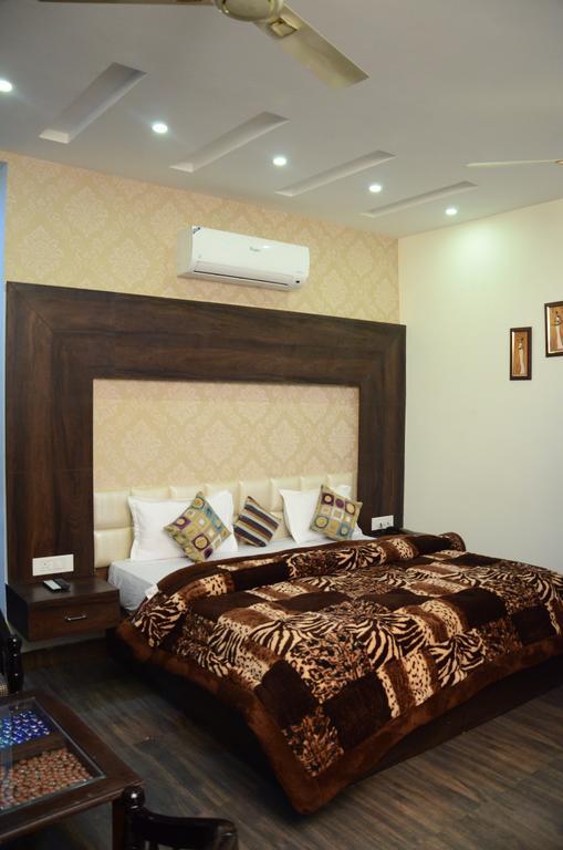 Hotel The Grand Galaxy Amritsar