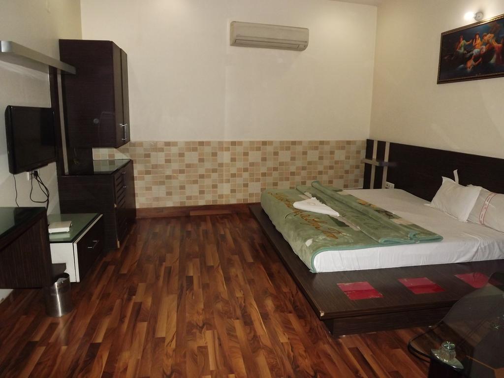 Hotel Rc Residency Amritsar