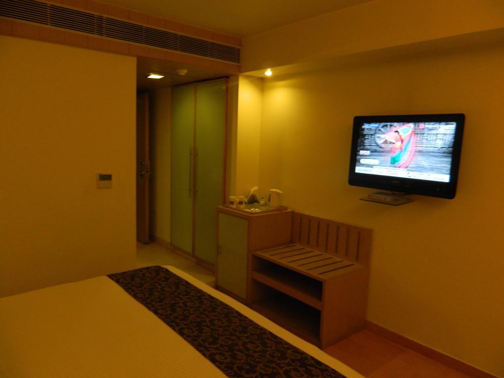 Park Maple 3*