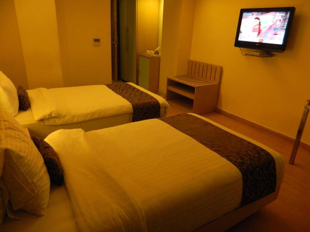 Hotel Park Maple Amritsar
