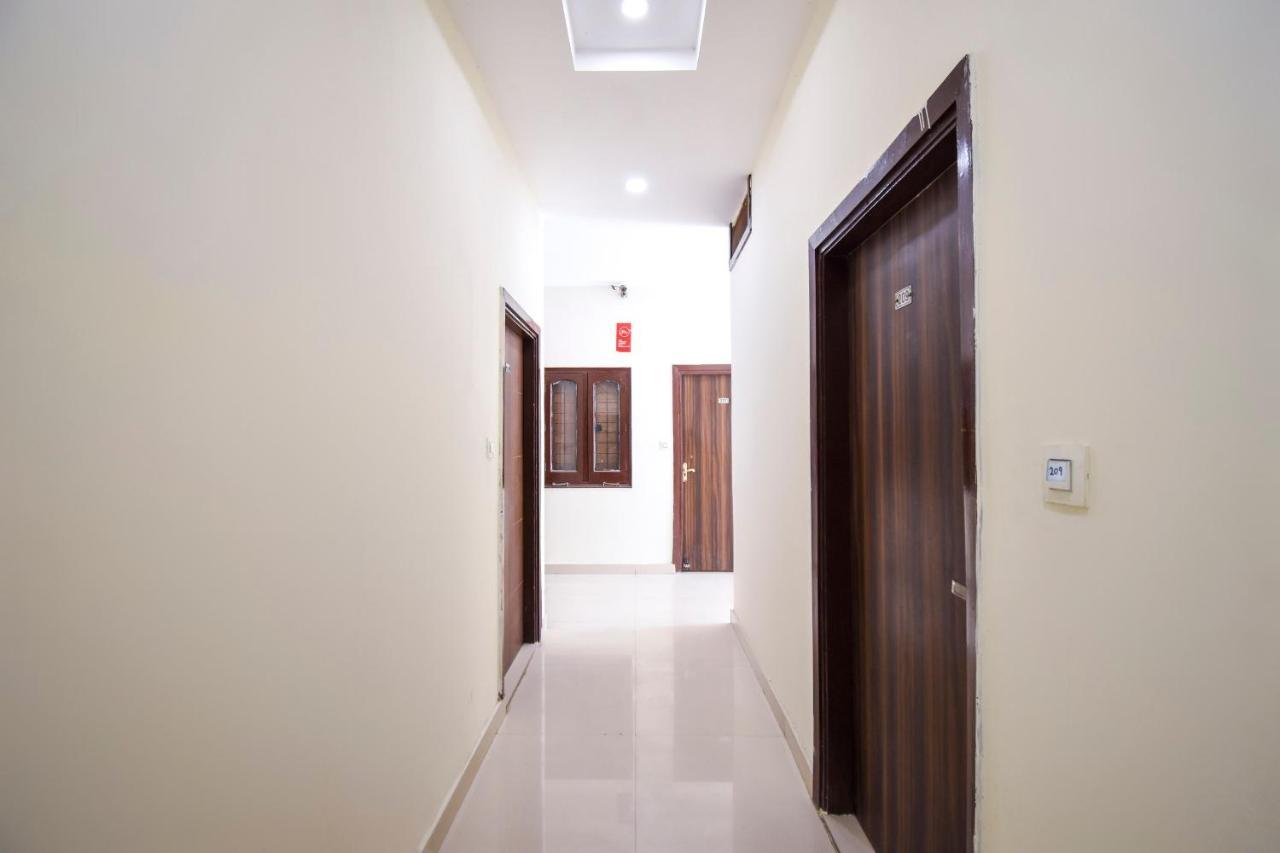 Hotel Oyo 9727 Welcome 2 3*