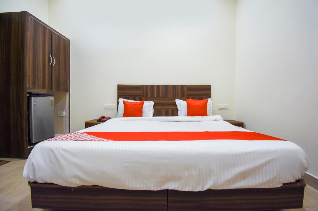 Oyo 9727 Welcome 2 Hotel 3*