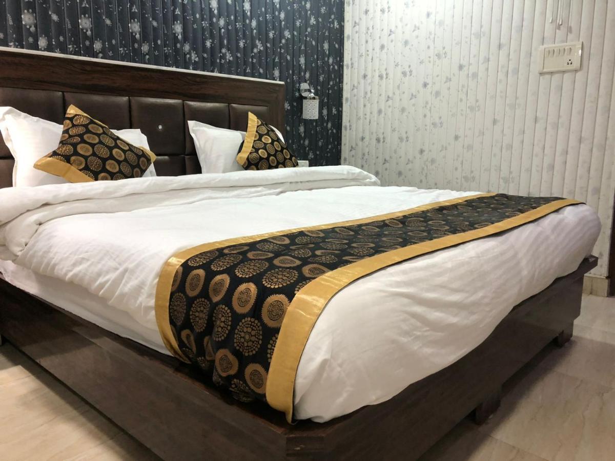 Ginni Executive By Devista * Amritsar