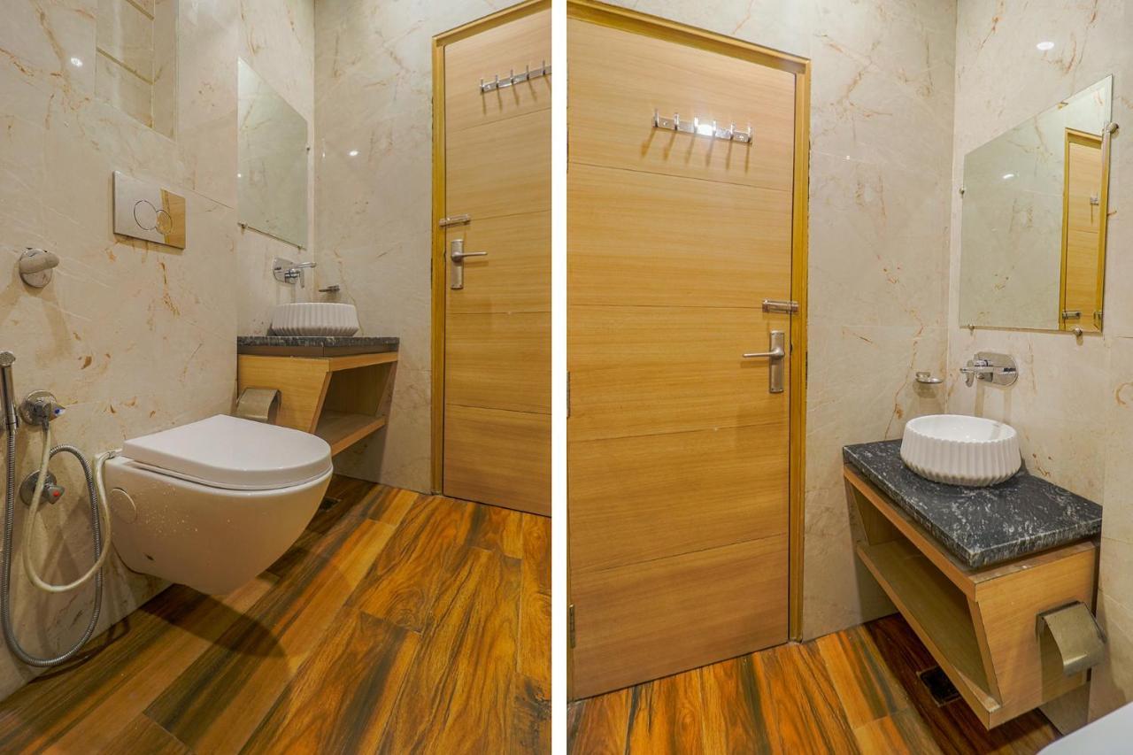 Hotel Fabhotel Apple Tree 3*