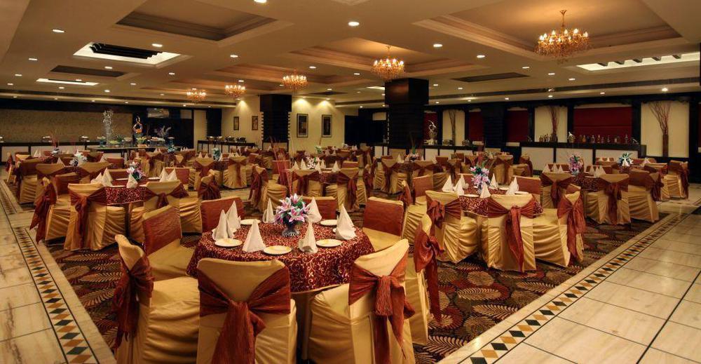 Regenta Place 4*