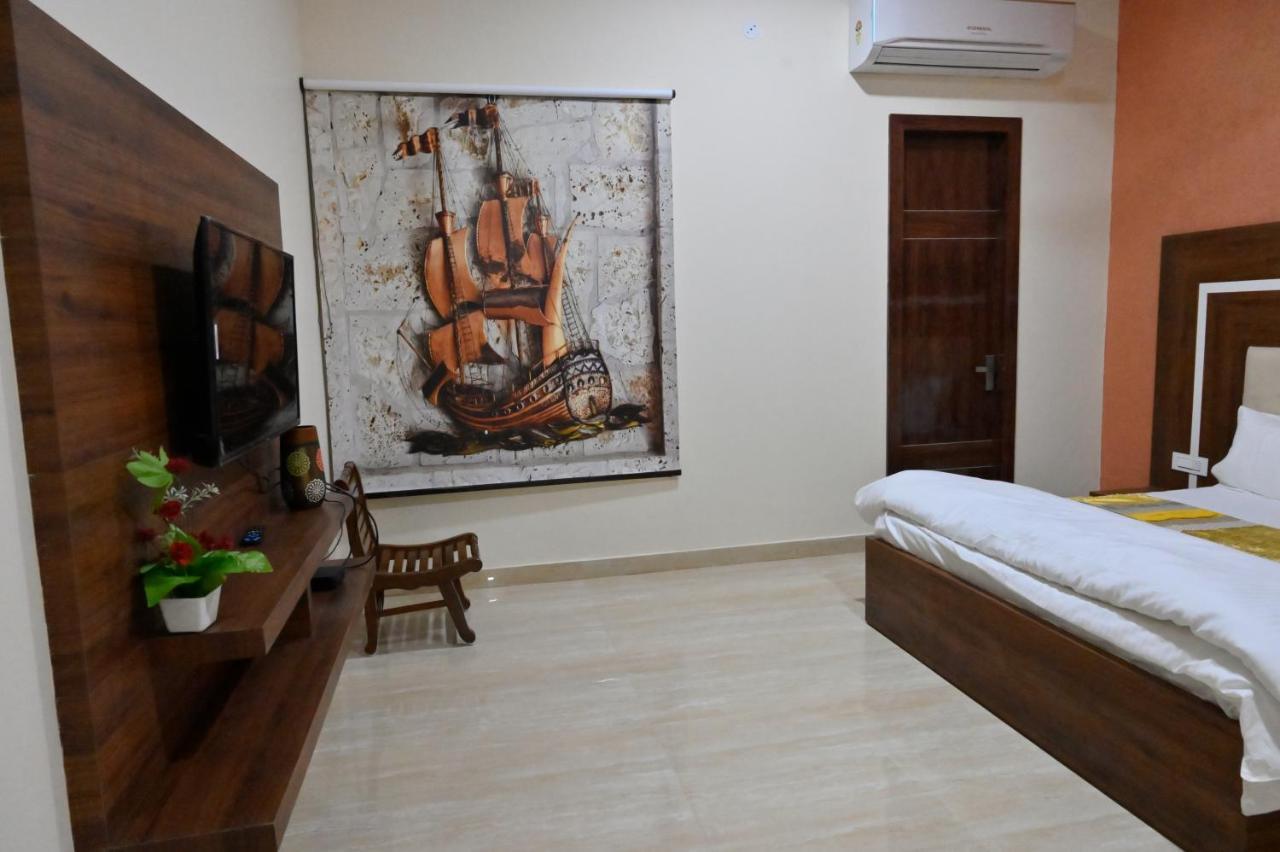 Ideal Apartment