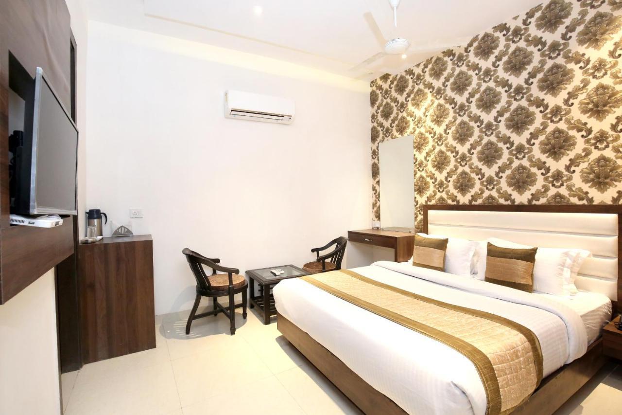 Oyo 11680 Grand Star 3* Amritsar