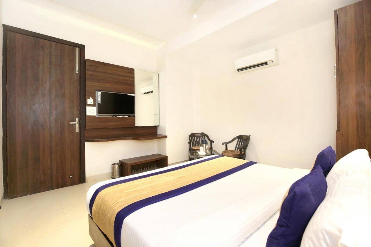 Oyo 11680 Grand Star Hotel Amritsar