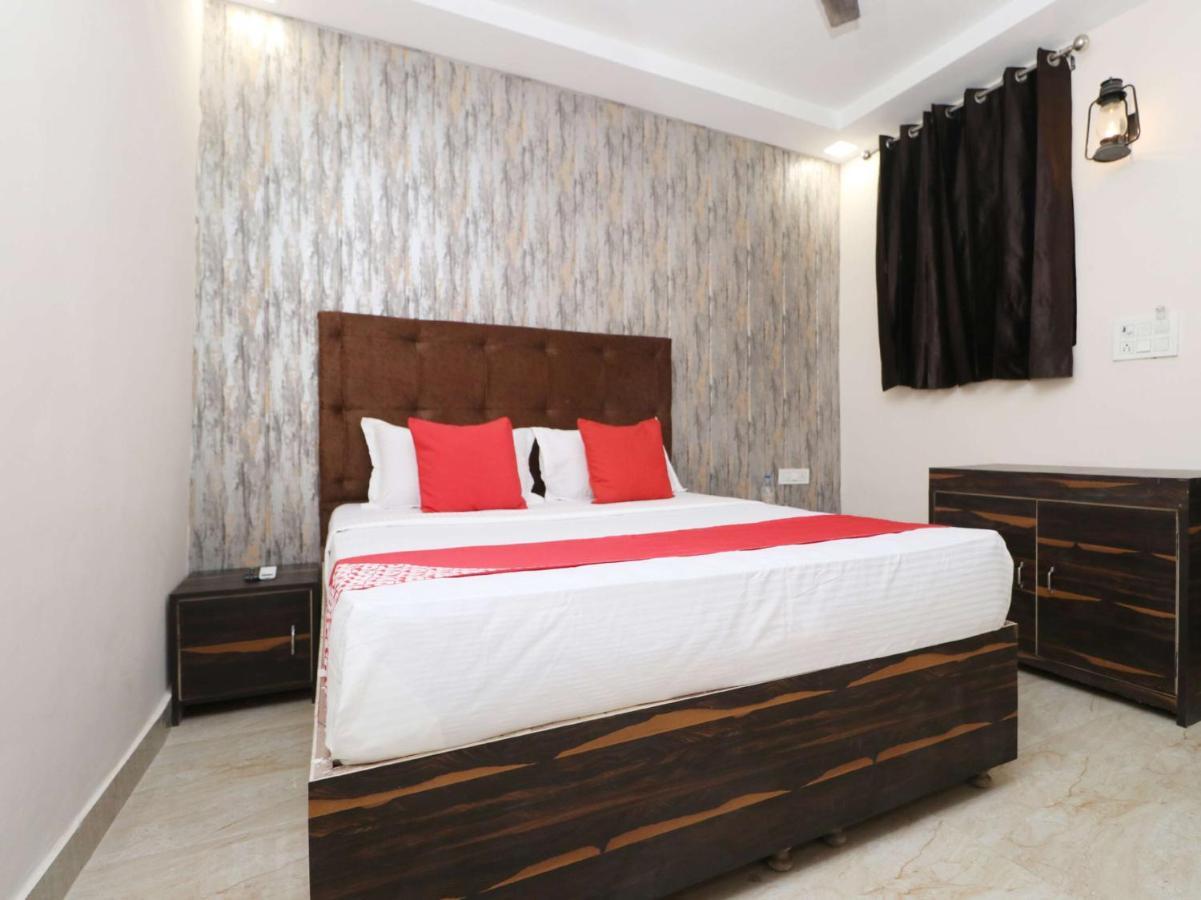 Oyo 37351 Krishna Royal Amritsar