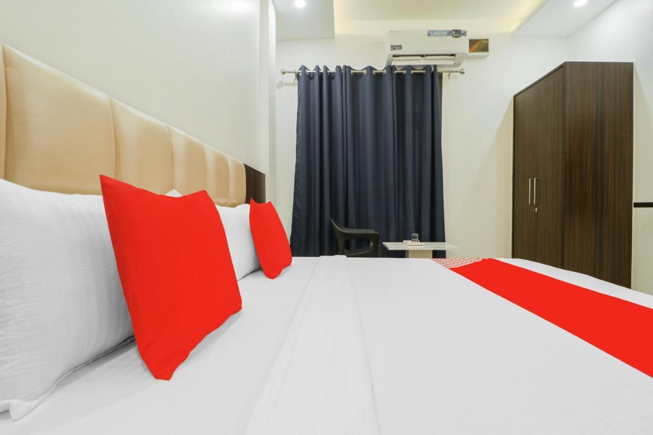 Oyo 85906 Noor Residency Hotel