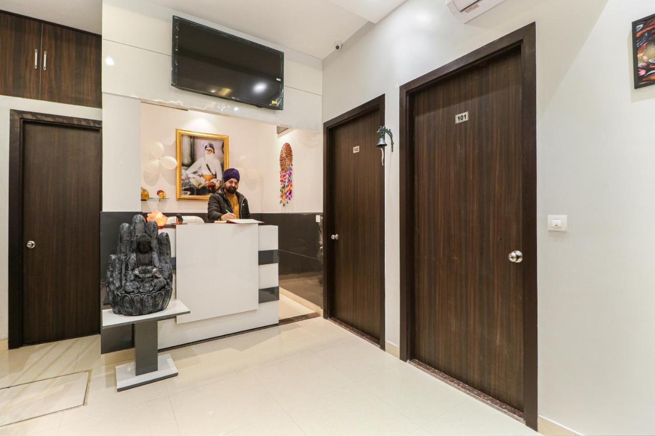 Oyo 85906 Noor Residency Hotel Amritsar
