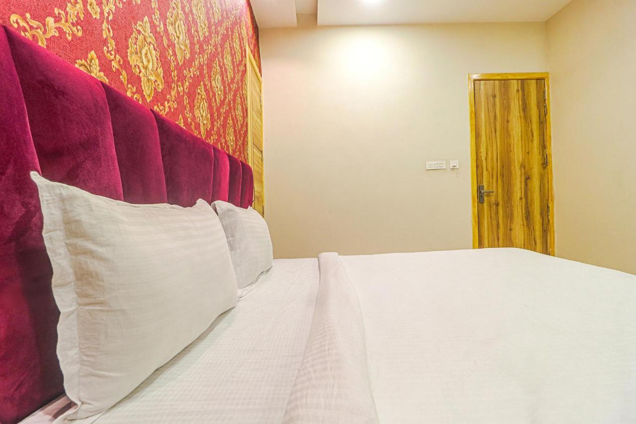 Fabhotel Alpine Inn