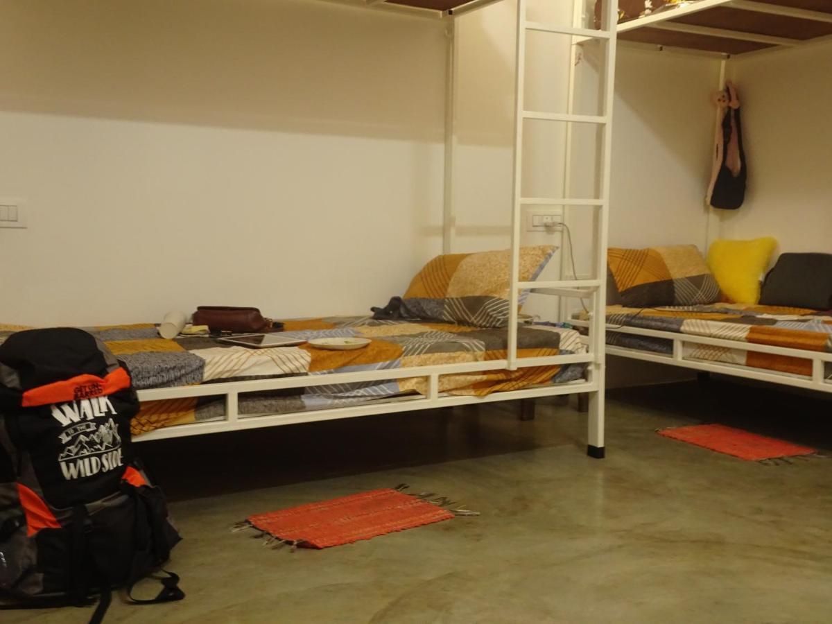 Hostel Yomad - Yoga & Travel *