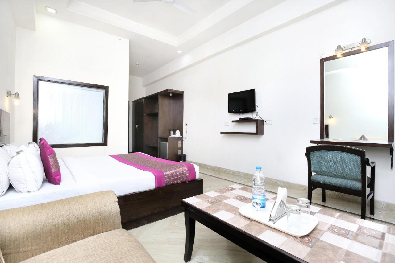 Hotel Capital O 15395 42
