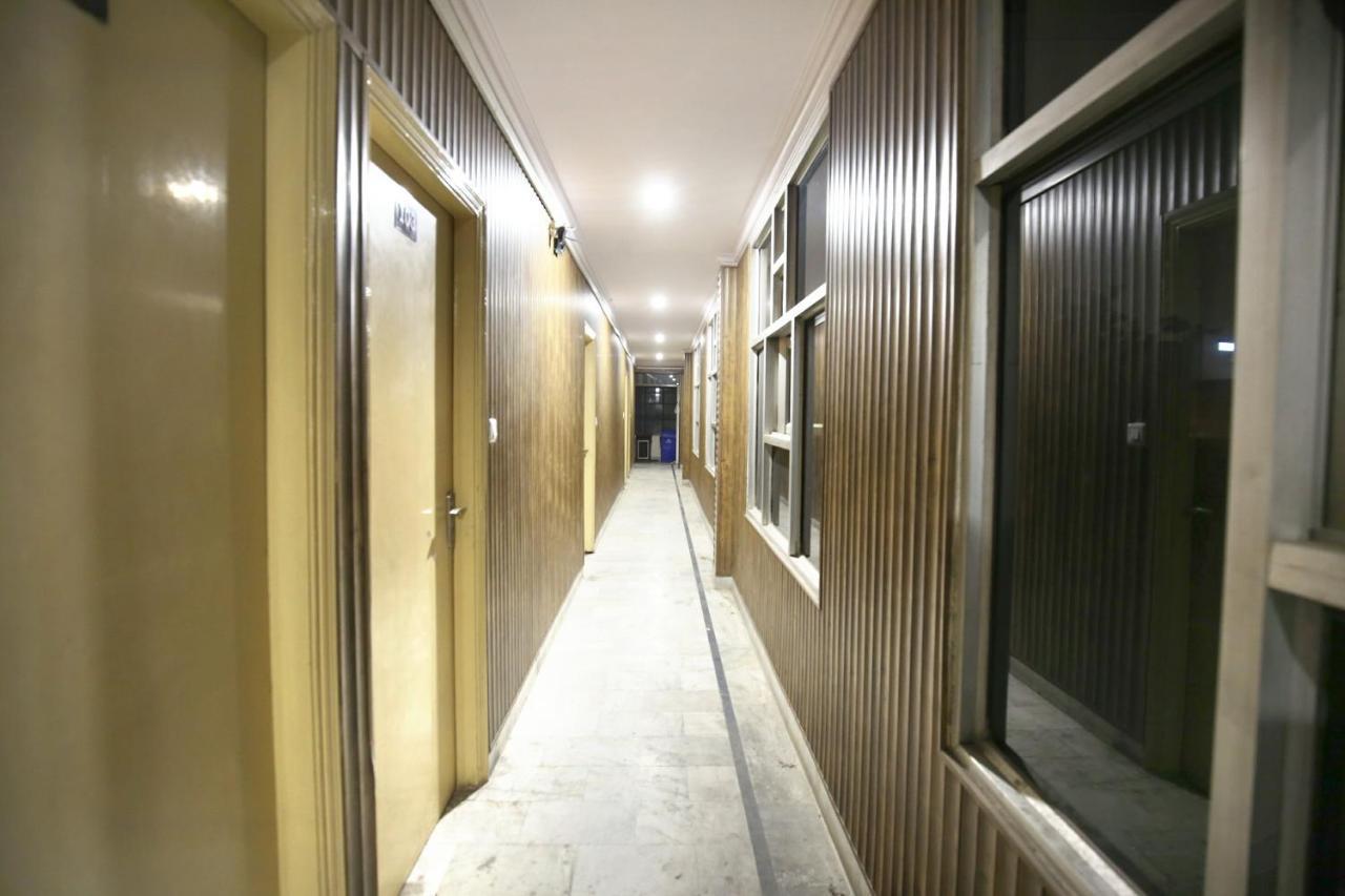 Hotel Oyo 966 Sallow International