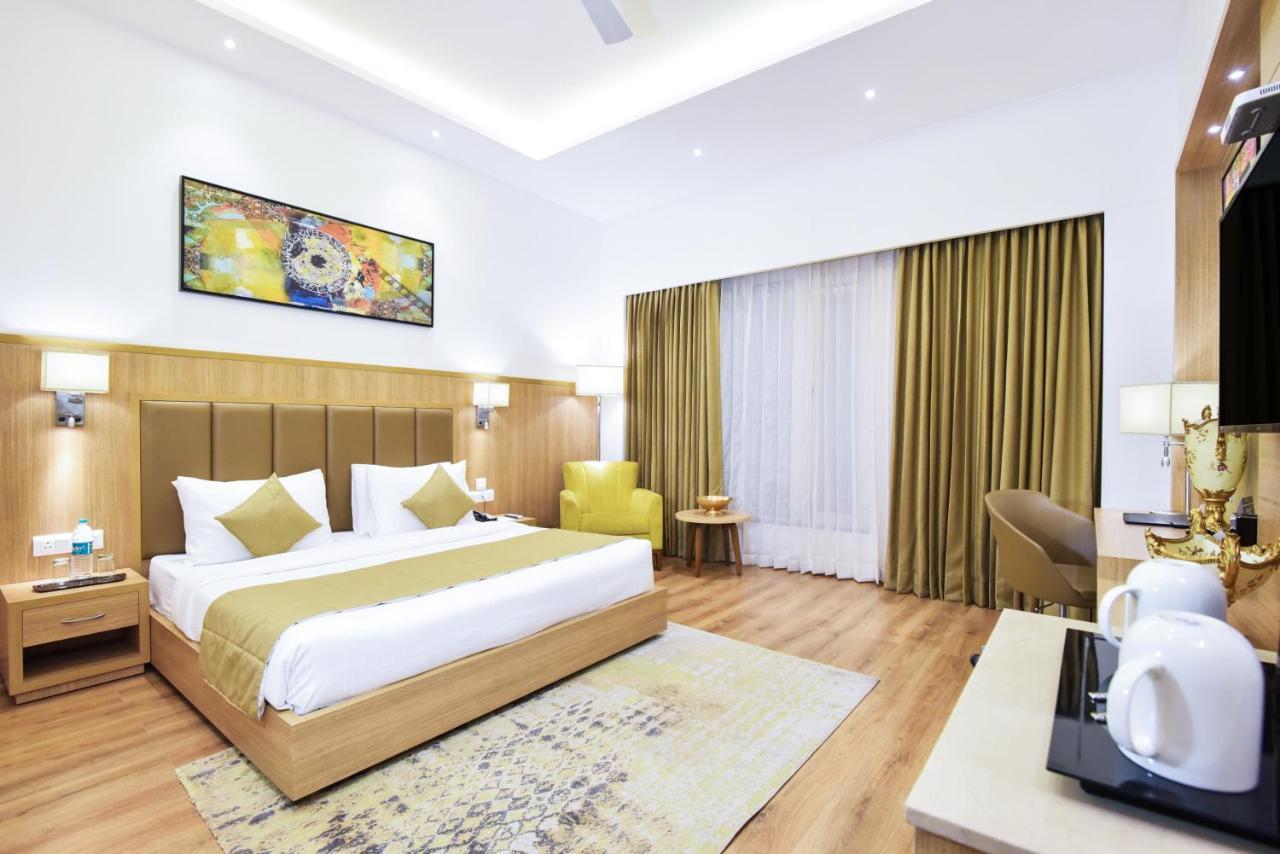 Surestay By Western Heritage Walk Hotel