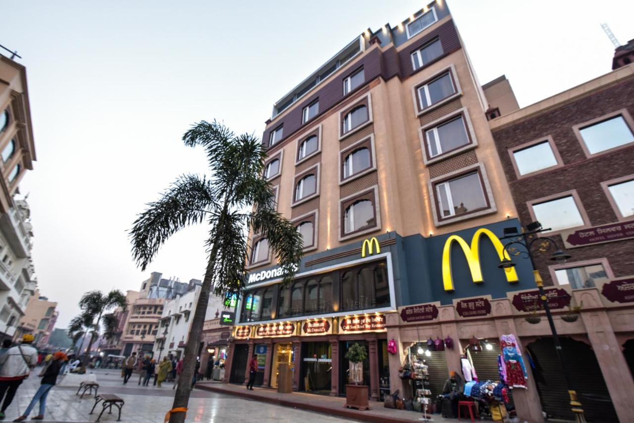 Surestay By Western Heritage Walk Hotel 4*