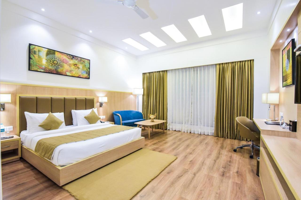 Surestay By Western Heritage Walk Hotel 4*