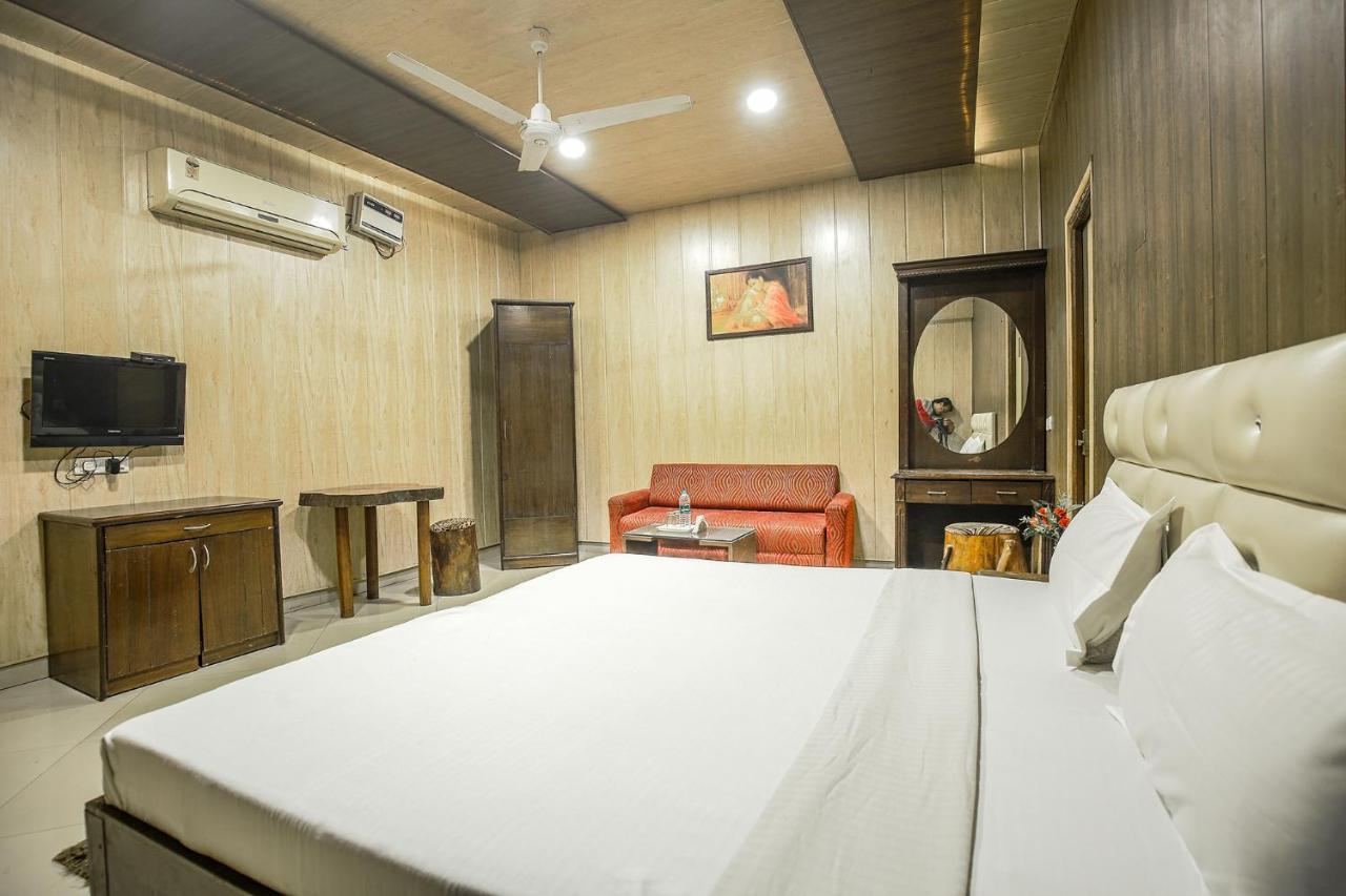 Hk Continental Hotel Amritsar