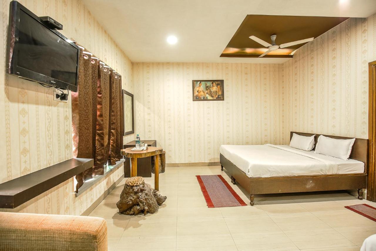 Hotel Hk Continental 3*