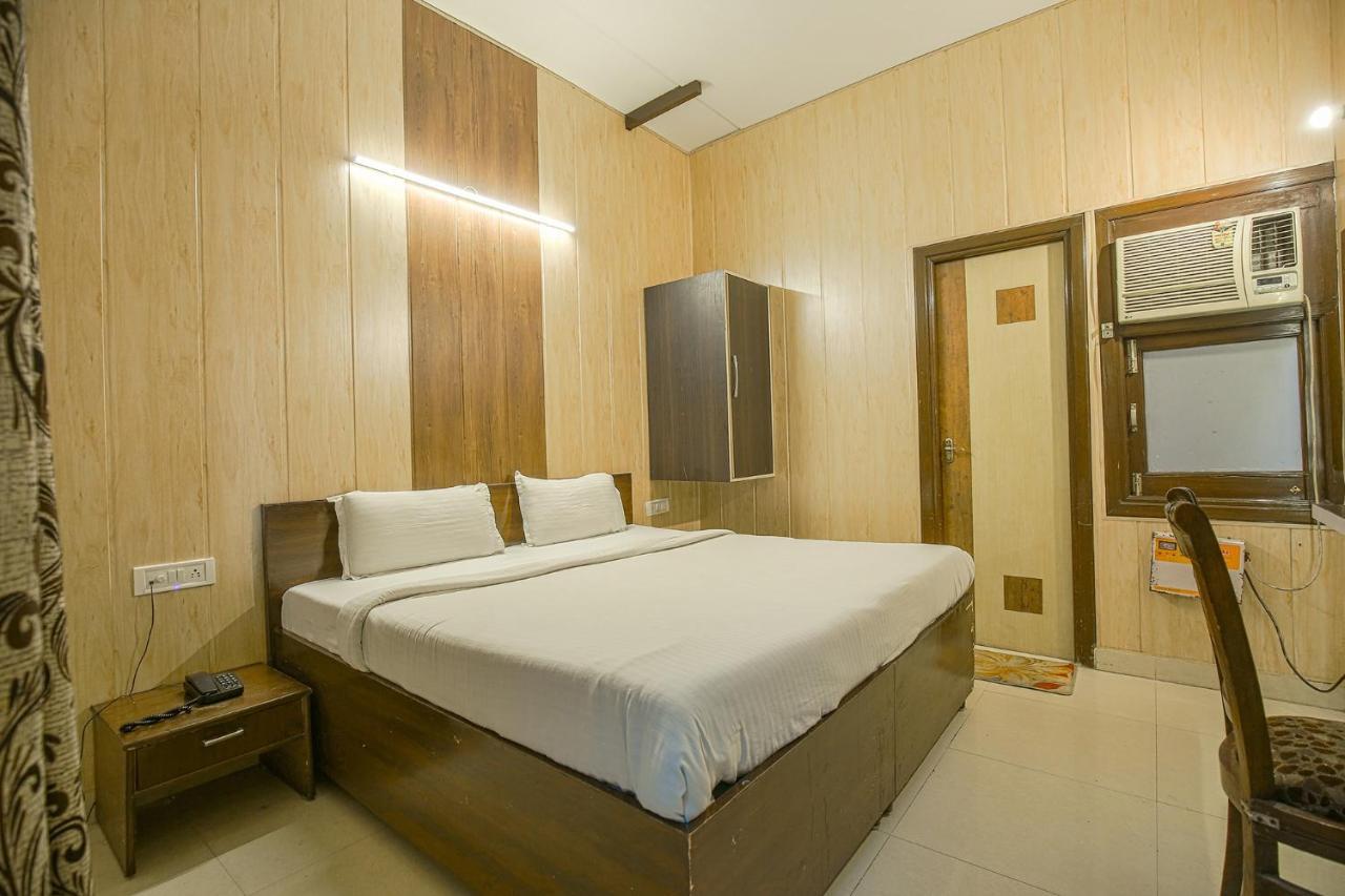 Hotel Hk Continental