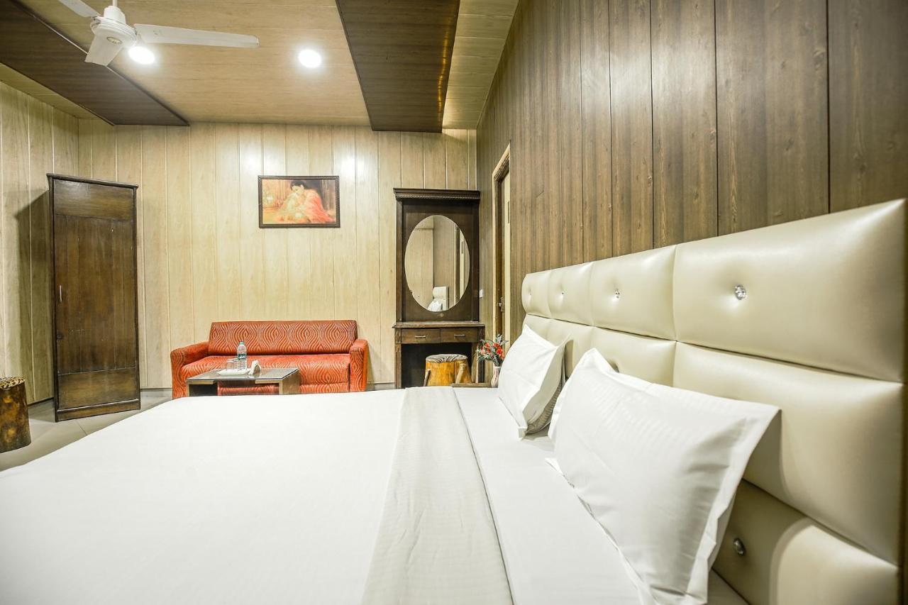 Hotel Hk Continental 3*