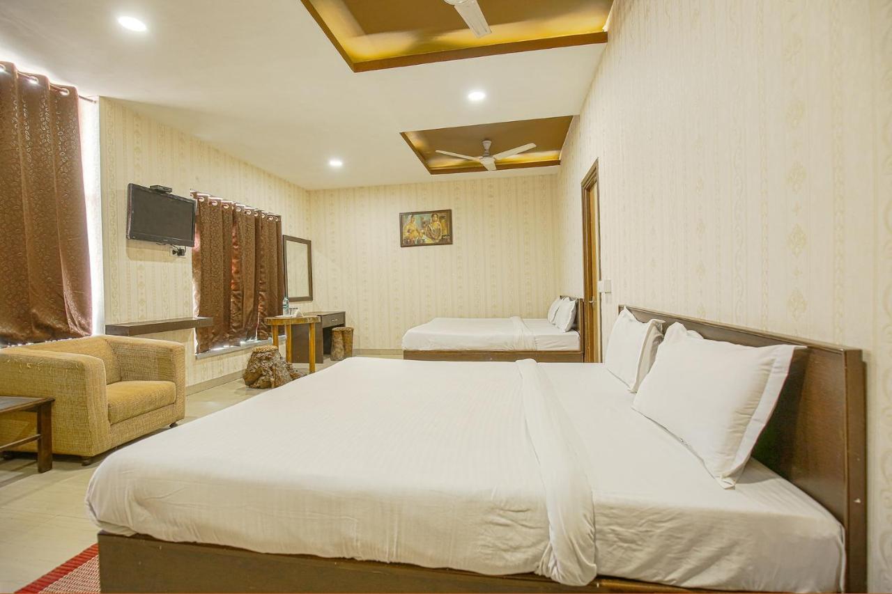 Hotel Hk Continental