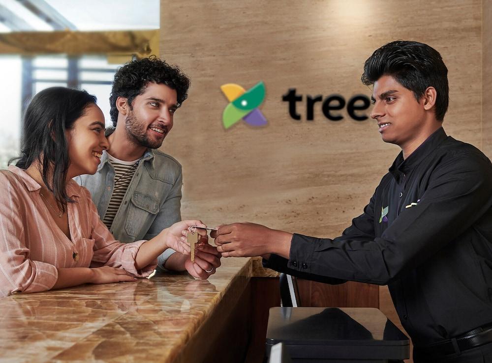 Treebo Dee Intercontinental 3*