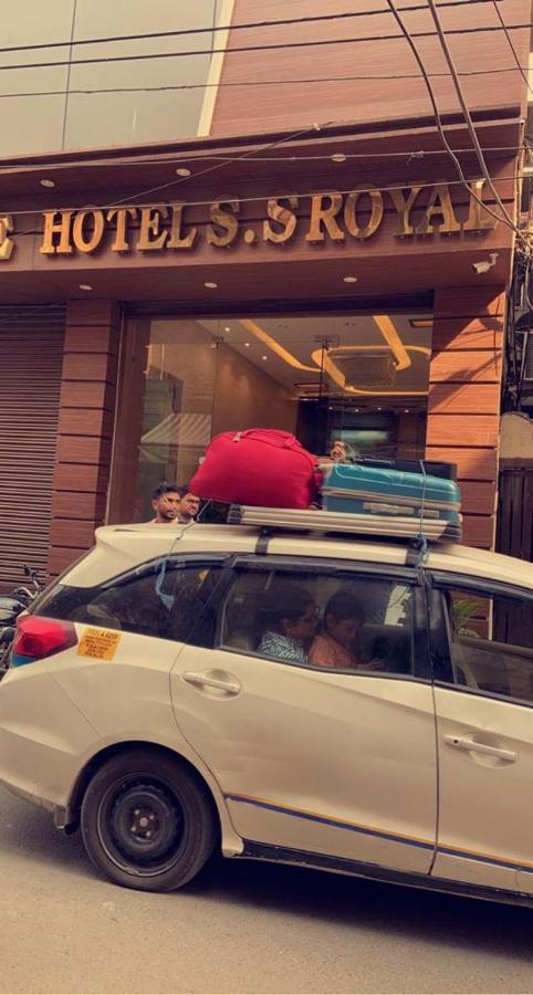 S.s Royal Hotel Amritsar
